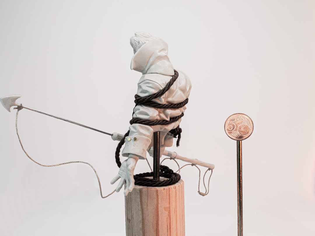 Miniatura Artesanal para Pintar del Capitán Ahab de Moby Dick